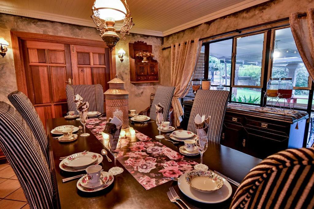 Iszis Guest House Bloemfontein Eksteriør bilde