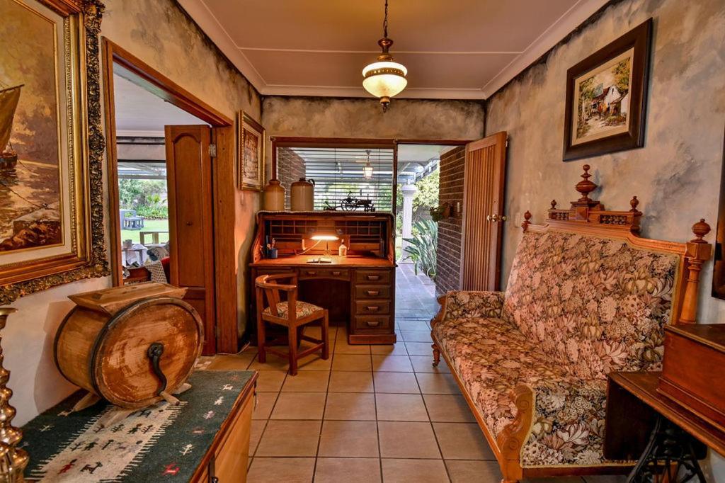 Iszis Guest House Bloemfontein Eksteriør bilde